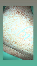 Load and play video in Gallery viewer, Croppie - pebble dash
