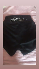 Load and play video in Gallery viewer, Abril’lare Shorts - high waisted - black
