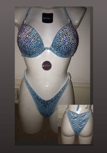 Load image into Gallery viewer, Bikini - Baby blue velvet
